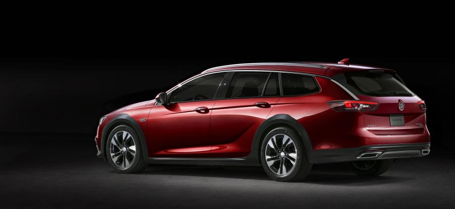  Buick Regal TourX 2017 года  (NA) (фото 10 из 61)